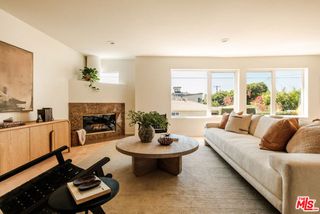 691 Mildred Avenue 2, Los Angeles, CA 90291