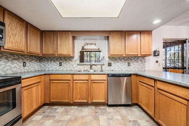 7343 ANDRE DRIVE, Zephyrhills, FL 33541