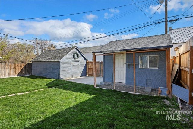 124 8th Avenue North, Buhl, ID 83316