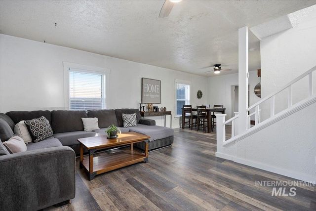 124 8th Avenue North, Buhl, ID 83316