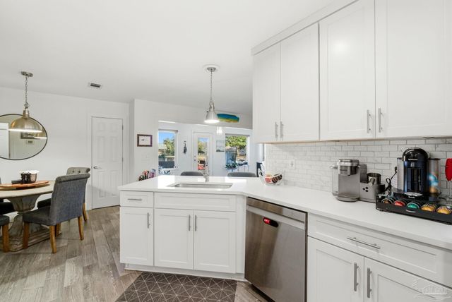 5562 Ponte Verde Ct, Pensacola, FL 32507