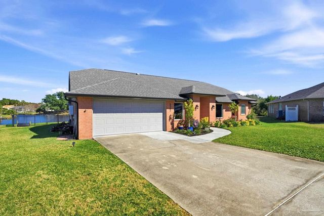 5562 Ponte Verde Ct, Pensacola, FL 32507