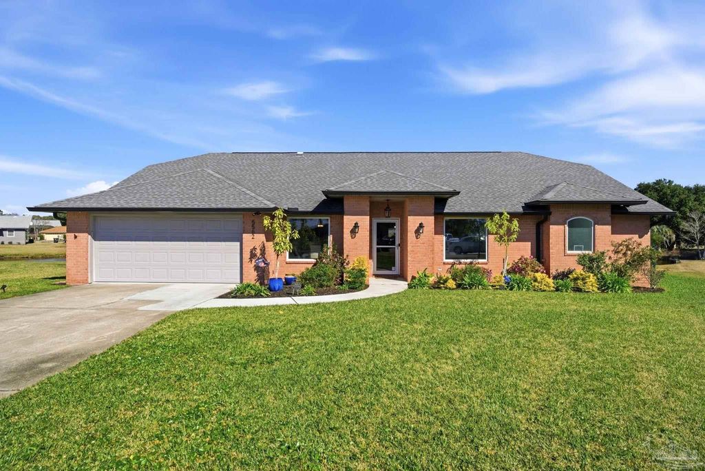 5562 Ponte Verde Ct, Pensacola, FL 32507