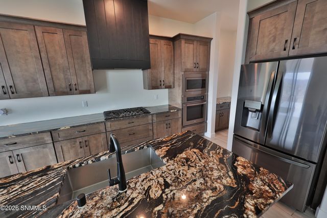 4021 Boardwalk Road, Las Cruces, NM 88012