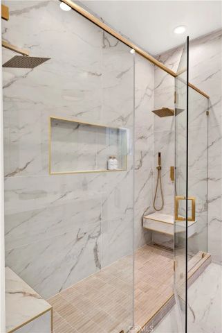 11814 Hesby Street, Valley Village, CA 91606