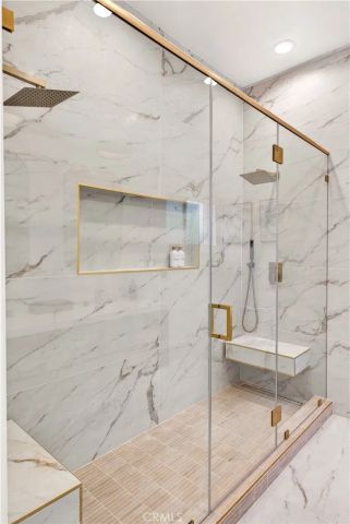 11814 Hesby Street, Valley Village, CA 91606