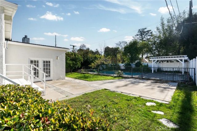 11814 Hesby Street, Valley Village, CA 91606