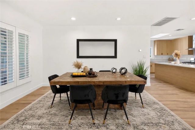 11814 Hesby Street, Valley Village, CA 91606