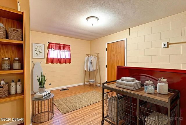 907 Oak Street, Daytona Beach, FL 32114