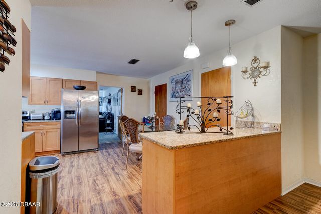 907 Oak Street, Daytona Beach, FL 32114