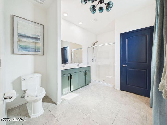 8015 N Scholes Avenue, Tucson, AZ 85741