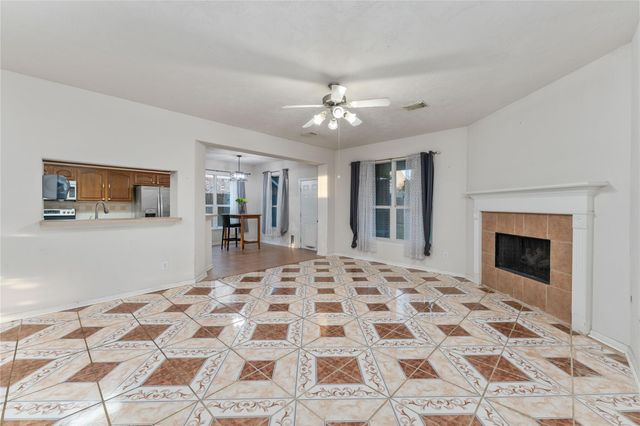 1520 Allison Street, Alvin, TX 77511