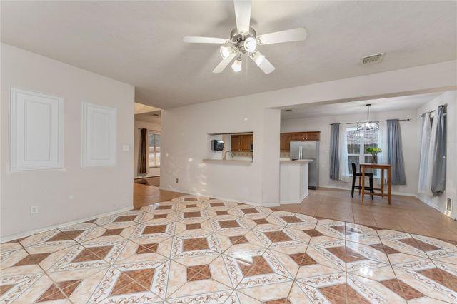 1520 Allison Street, Alvin, TX 77511