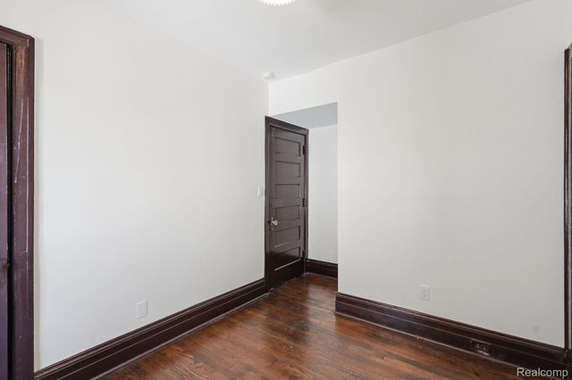 1807 Seyburn Street, Detroit, MI 48214