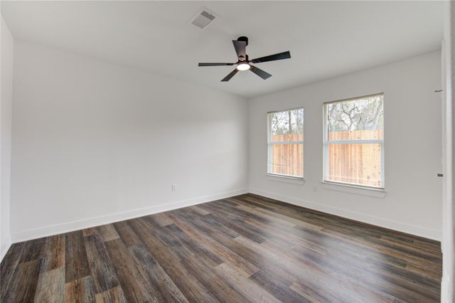 6027 Kenilwood Drive, Houston, TX 77033