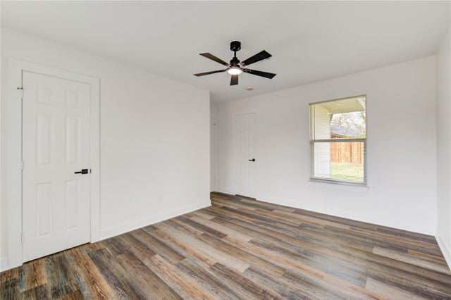 6027 Kenilwood Drive, Houston, TX 77033