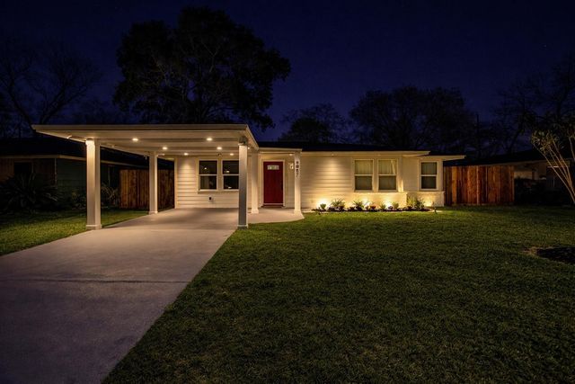 6027 Kenilwood Drive, Houston, TX 77033