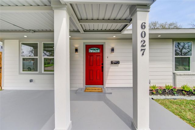 6027 Kenilwood Drive, Houston, TX 77033