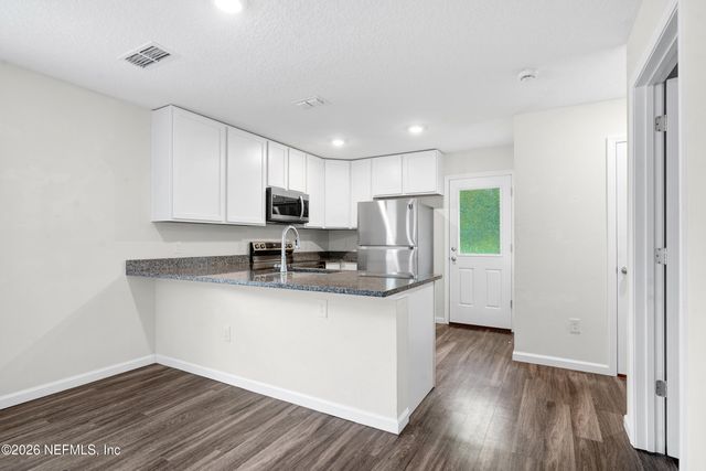 575 S WOODLAWN Street, St. Augustine, FL 32084