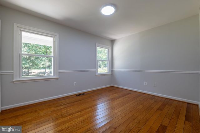 7 CARTER LN, Stafford, VA 22556