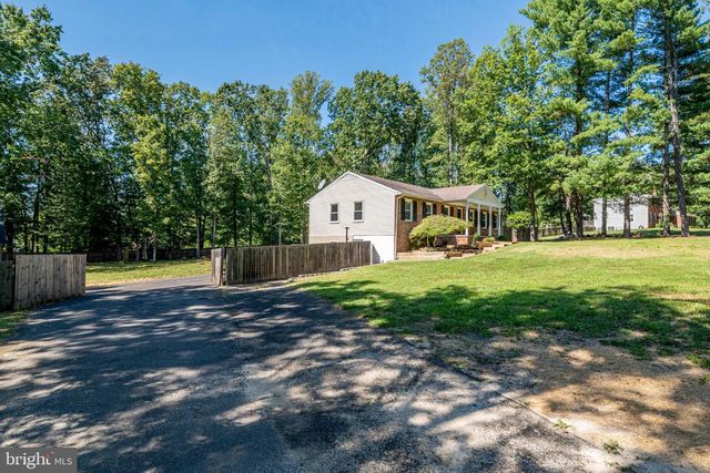 7 CARTER LN, Stafford, VA 22556