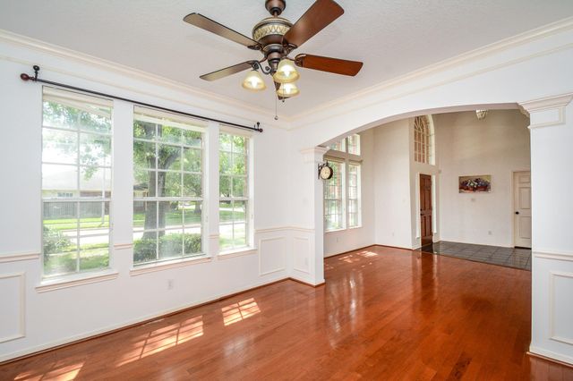 1402 Brook Grove Drive, Katy, TX 77450