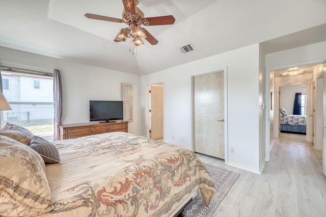 1101 Impala DR, Granite Shoals, TX 78654