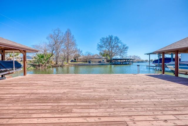 1101 Impala DR, Granite Shoals, TX 78654