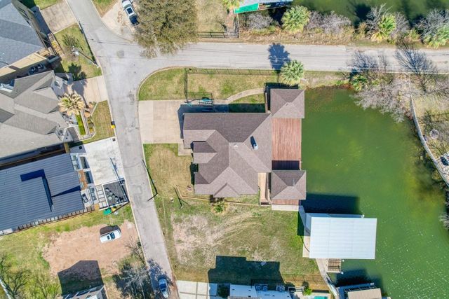 1101 Impala DR, Granite Shoals, TX 78654