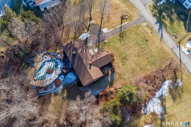 18 Jewel Lane, New Fairfield, CT 06812