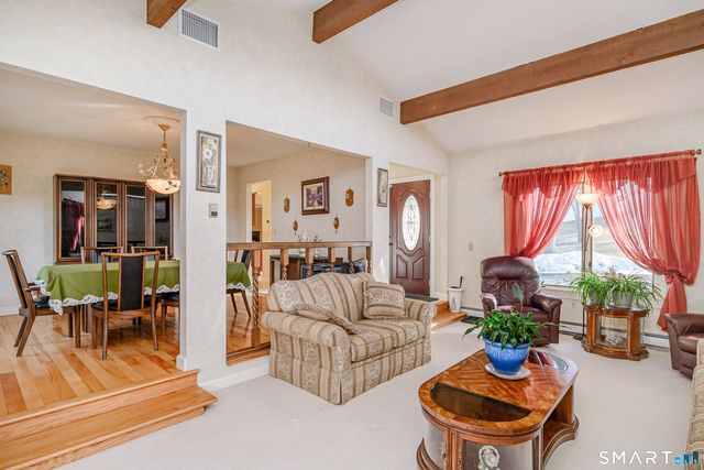 18 Jewel Lane, New Fairfield, CT 06812