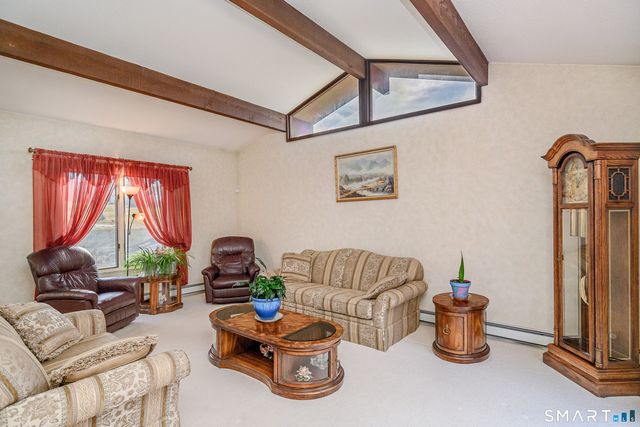 18 Jewel Lane, New Fairfield, CT 06812