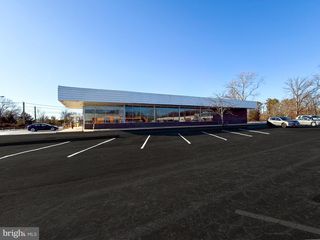 332 S Burnt Mill Rd, Voorhees, NJ 08043