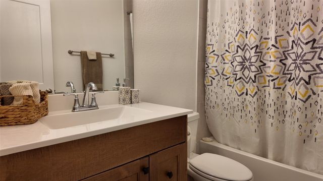 619 Spotted Sunfish Drive, Conroe, TX 77318