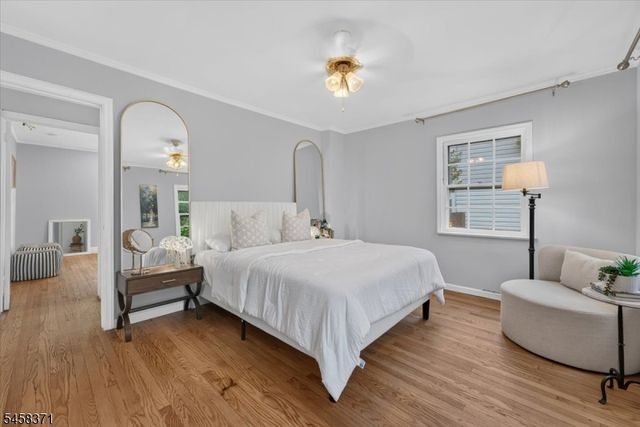2101 Summit Ter, Linden City, NJ 07036