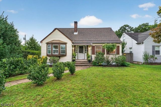 2101 Summit Ter, Linden City, NJ 07036