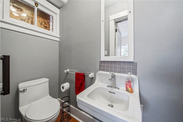 6943 Roosevelt Avenue, Mentor, OH 44060