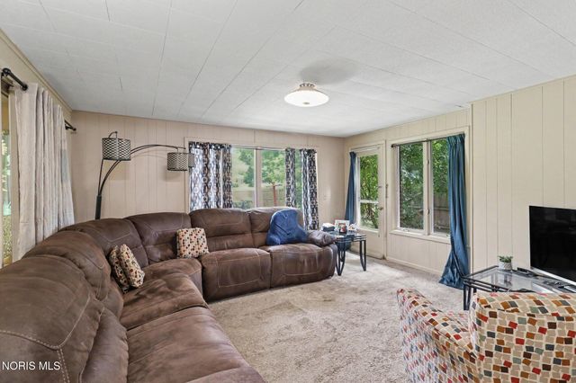 3806 Glendale Avenue, Toledo, OH 43614