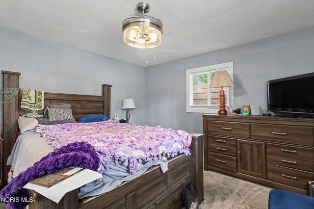 3806 Glendale Avenue, Toledo, OH 43614