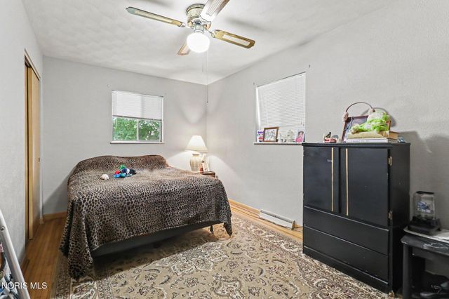 3806 Glendale Avenue, Toledo, OH 43614