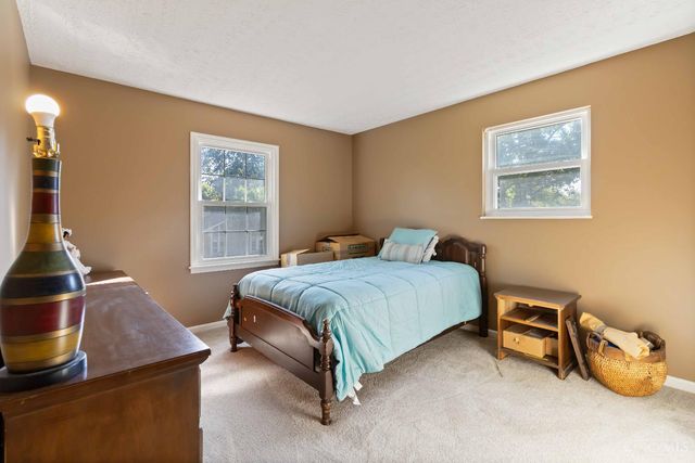 5591 Williamsburg Way, Fairfield, OH 45014