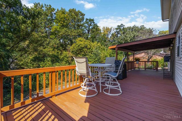 5591 Williamsburg Way, Fairfield, OH 45014