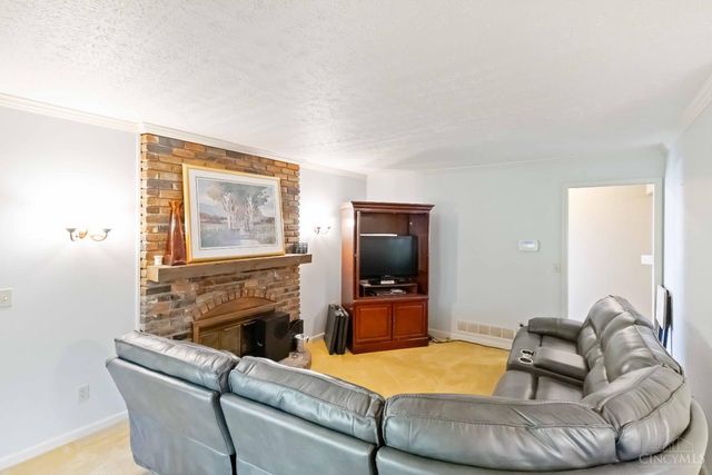 5591 Williamsburg Way, Fairfield, OH 45014