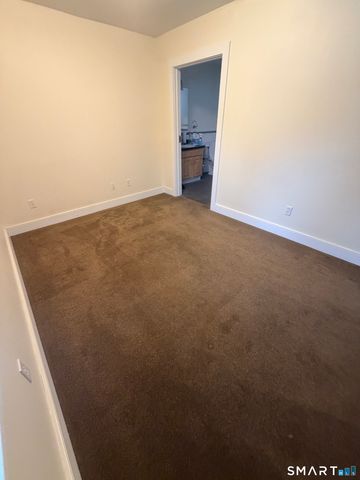 78 Cedar Street 101, Branford, CT 06405