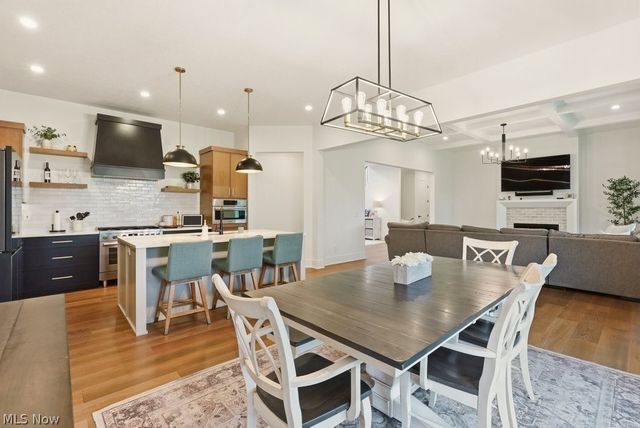 2082 Lanterman Circle, Hinckley, OH 44233