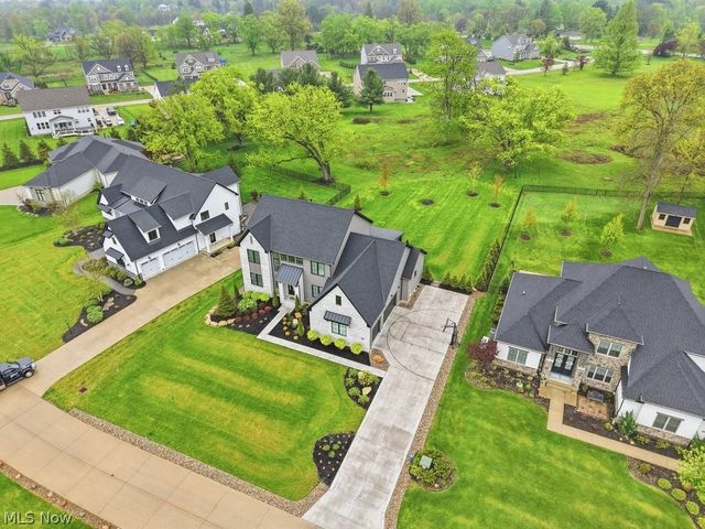 2082 Lanterman Circle, Hinckley, OH 44233