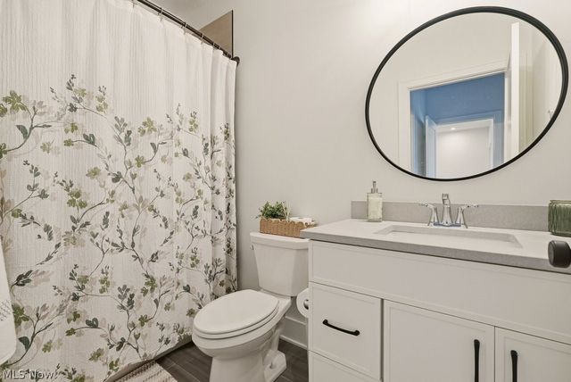 2082 Lanterman Circle, Hinckley, OH 44233