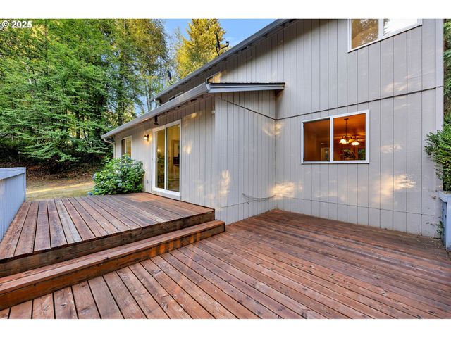17602 Ne 232ND Ave, Brush Prairie, WA 98606