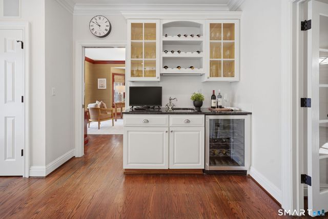 1380 Old Academy Road, Fairfield, CT 06824