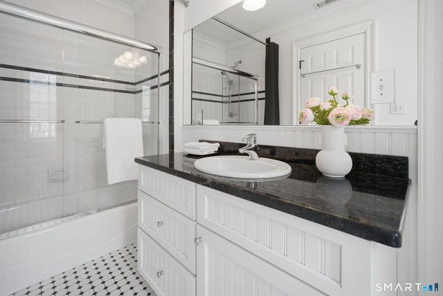 1380 Old Academy Road, Fairfield, CT 06824